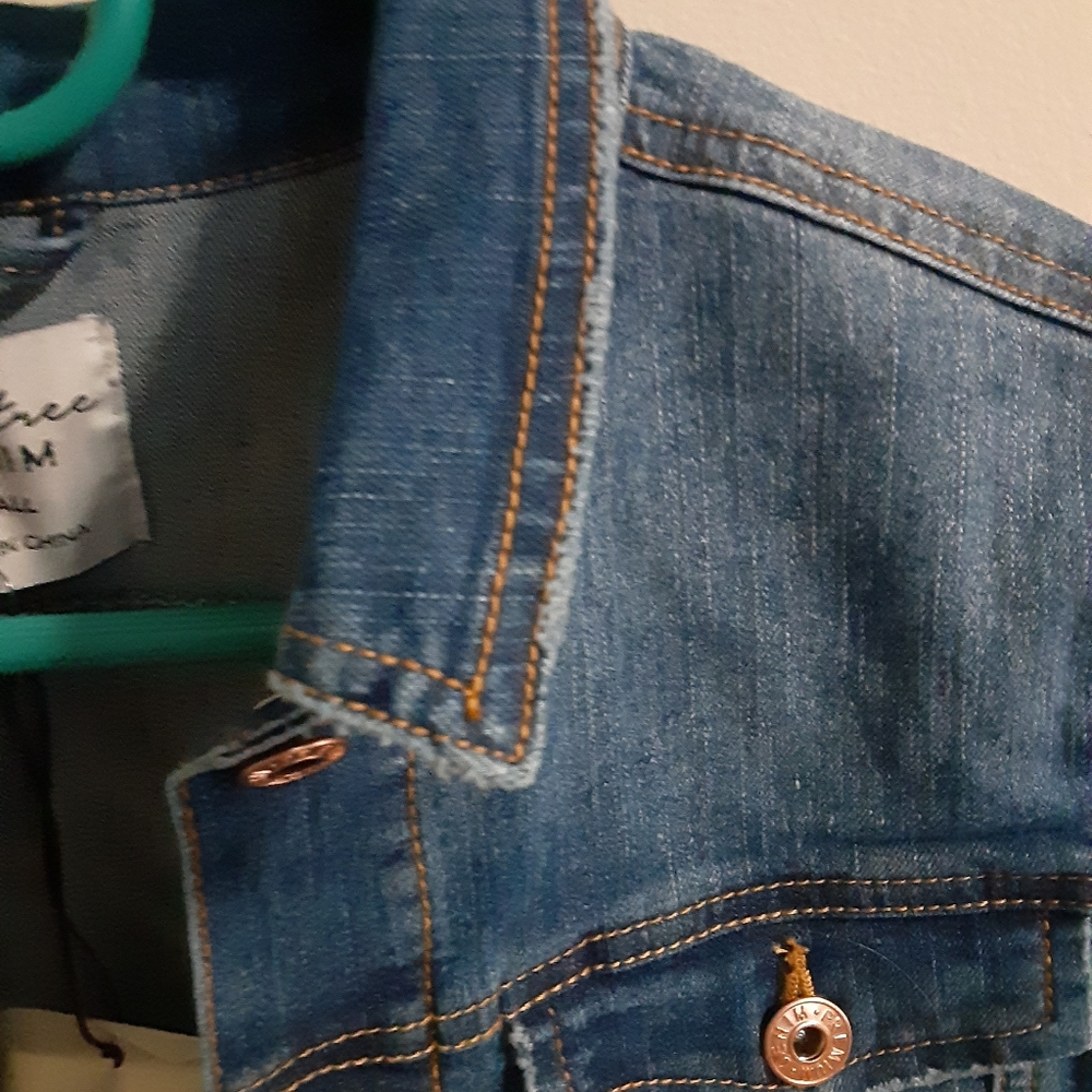 Jean jacket - Picture 3 of 4